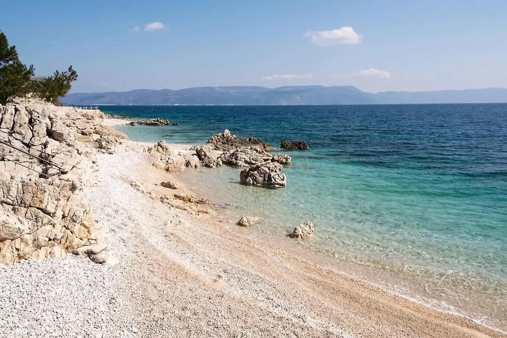 Apartment Sunny & Stunning Holiday Home Rabac