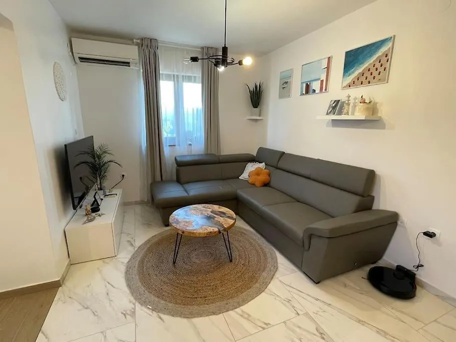 Apartment Sunny & Stunning Holiday Home Rabac