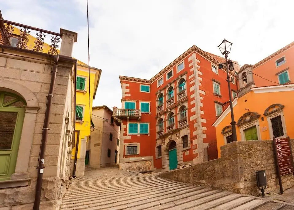 Apartment Sunny & Stunning Holiday Home Rabac