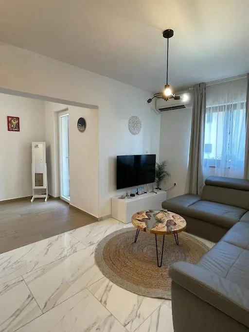 Sunny & Stunning Holiday Home Rabac Apartment